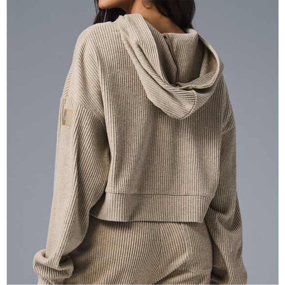 ALO Yoga Muse Hoodie Ribbed Gravel Heather Tan Cream Women Size Small Pullover - Picture 2 of 11